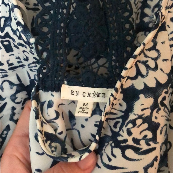 En Creme Dress - Picture 3 of 3